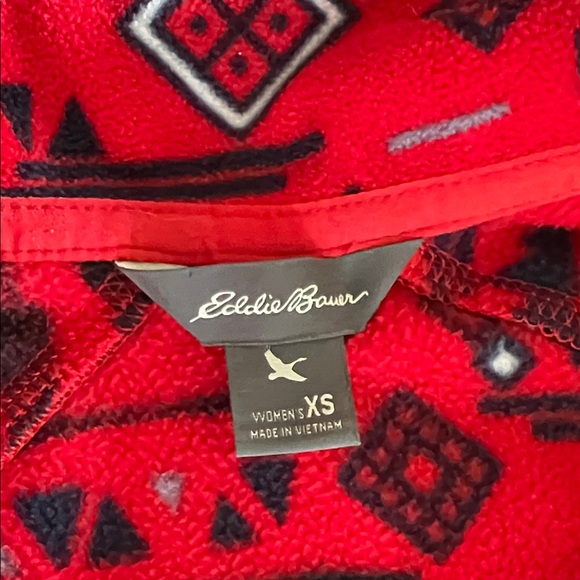 Eddie Bauer Fleece Patterned Pullover - Picture 2 of 3